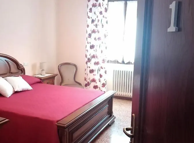 Borghi Couette-café *